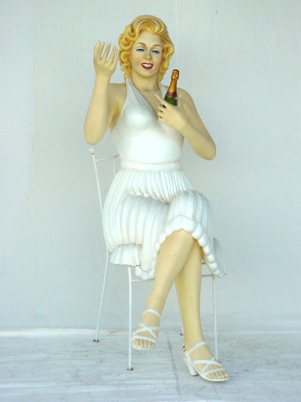 ACTRESS SITTING
