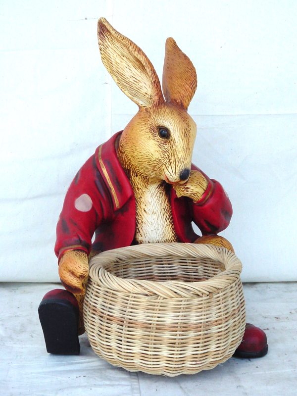 THINKING RABBIT (2FT)