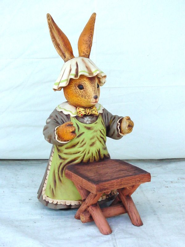 RABBIT WITH TABLE (2FT)