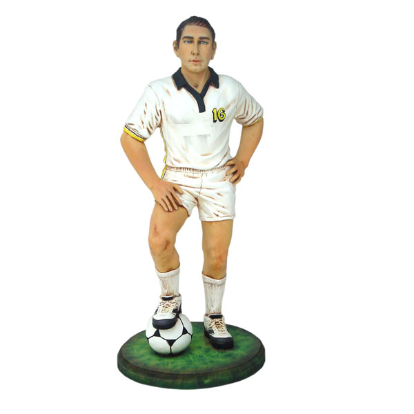 SOCCER PLAYER STANDING (3FT)