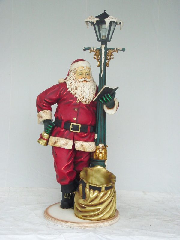 SANTA CLAUS W/ LAMP POST