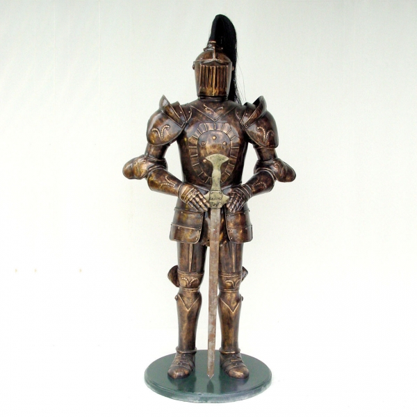 Mysterious Knight (6 Ft.)