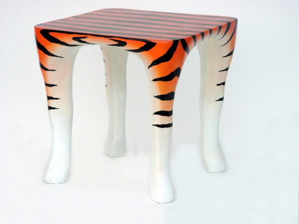 TIGER ANIMAL TABLE (Small)