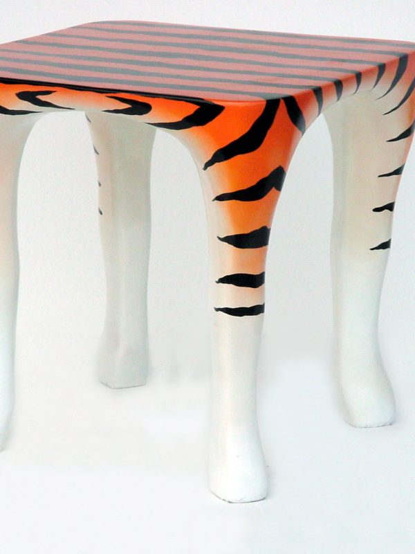 TIGER ANIMAL TABLE (Small)