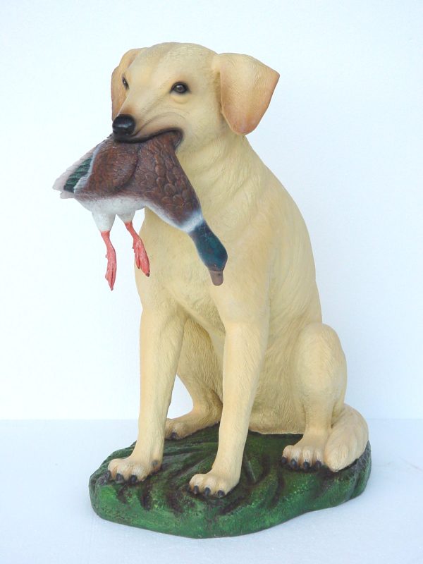 HUNTING DOG