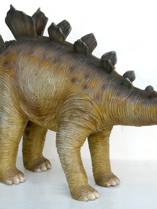 STEGOSAURUS 3 ft HEIGHT