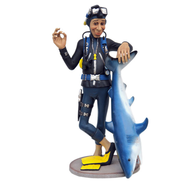 DIVER WITH SHARK (SMALL)