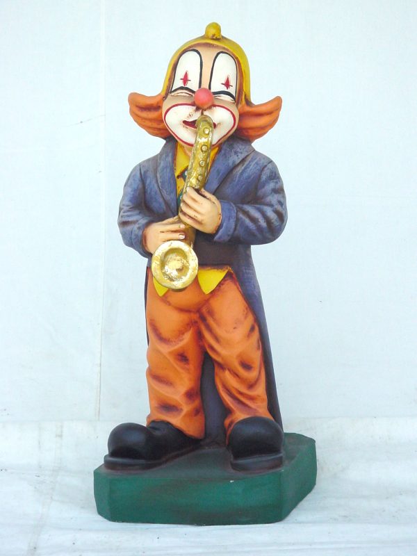 CLOWN WITH SAXOPHONE