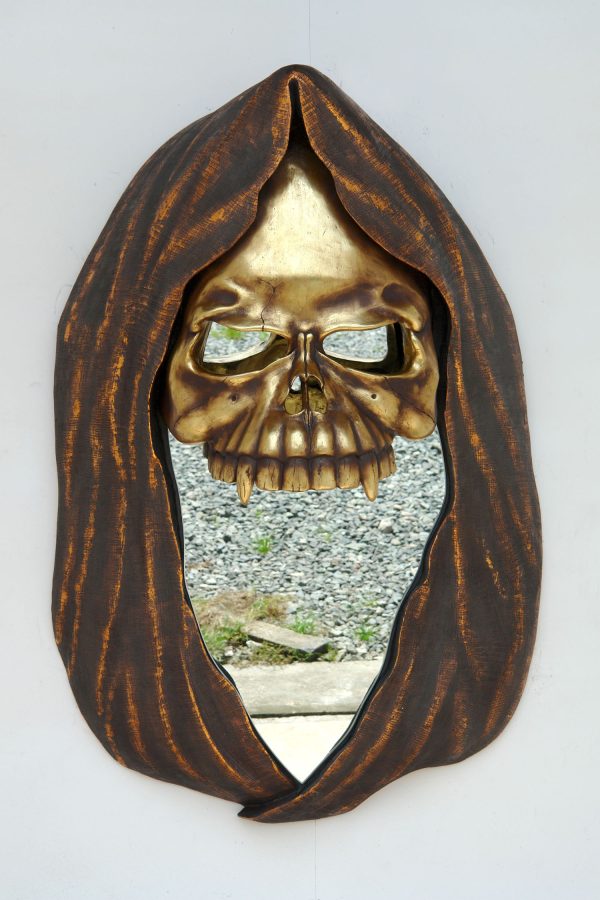 SOUL TAKER HEAD WALL DECOR WITH MIRROR