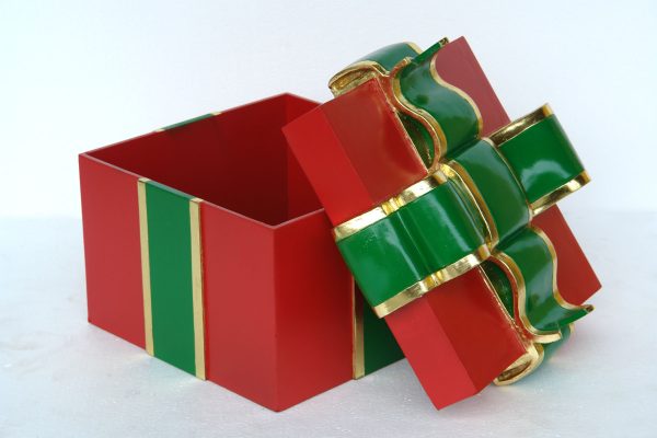 GIFT BOX WITH GREEN RIBBON