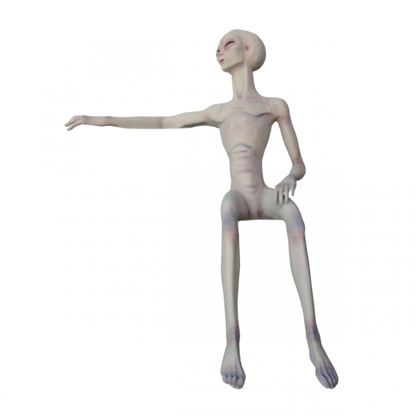 Alien Sitting