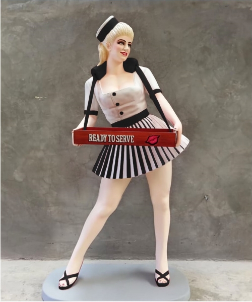 Usherette (Black)