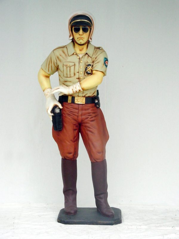 POLICEMAN