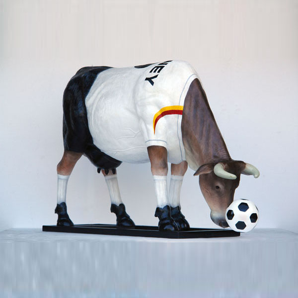 SOCCER COW