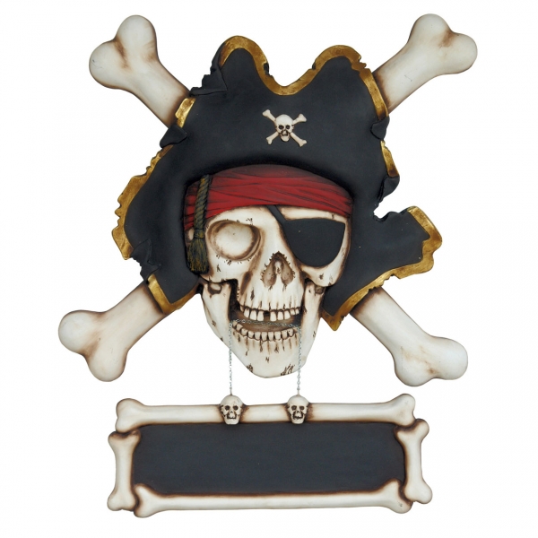 Pirate Skull Bone Wall Decor