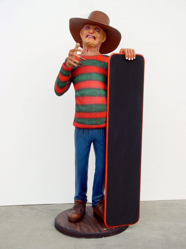 NIGHTMARE WITH MENU (5.5FT)