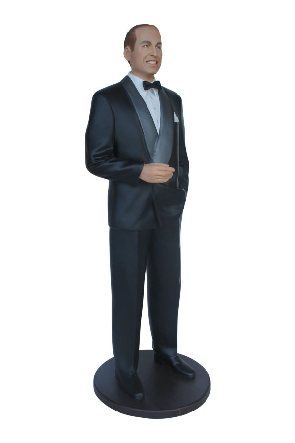 MODERN PRINCE STANDING