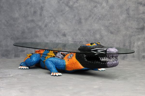 POPART CROCODILE TABLE