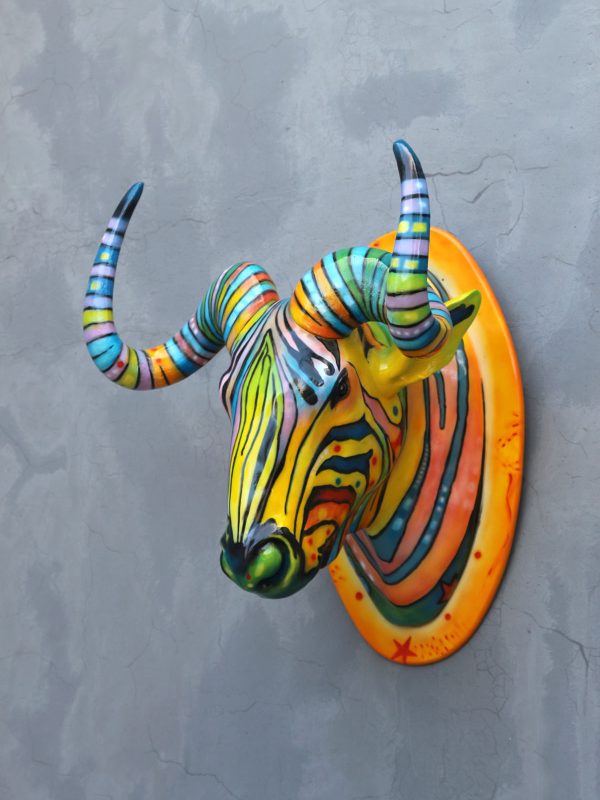 POP WILDEBEEST HEAD