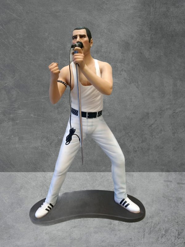 ROCK BAND SINGER