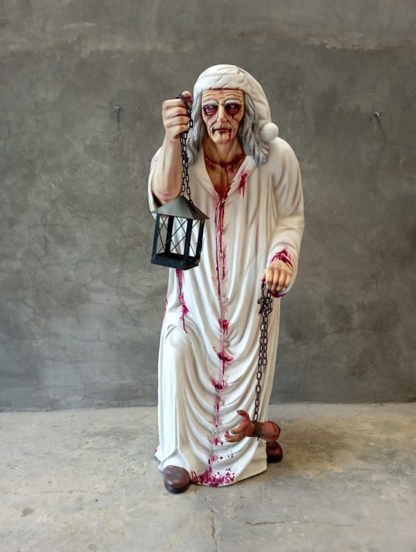 SCARY OLDMAN WITH BLOODY HAND