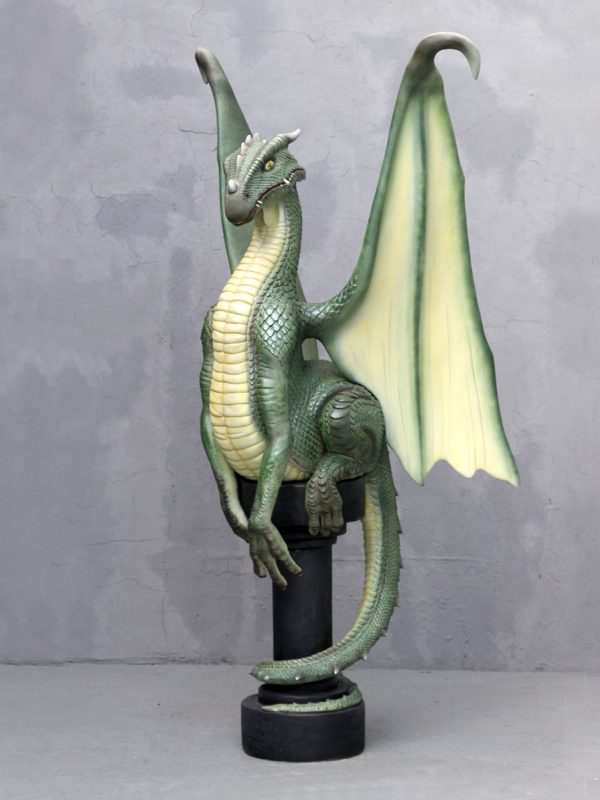 DRAGON ON PEDESTAL