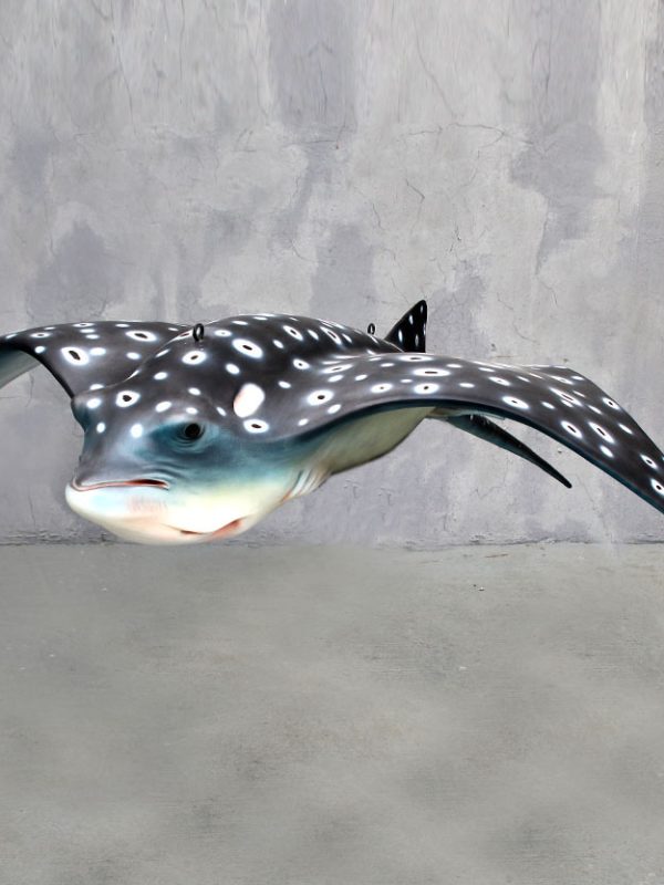 SPOTTED EAGLE RAY