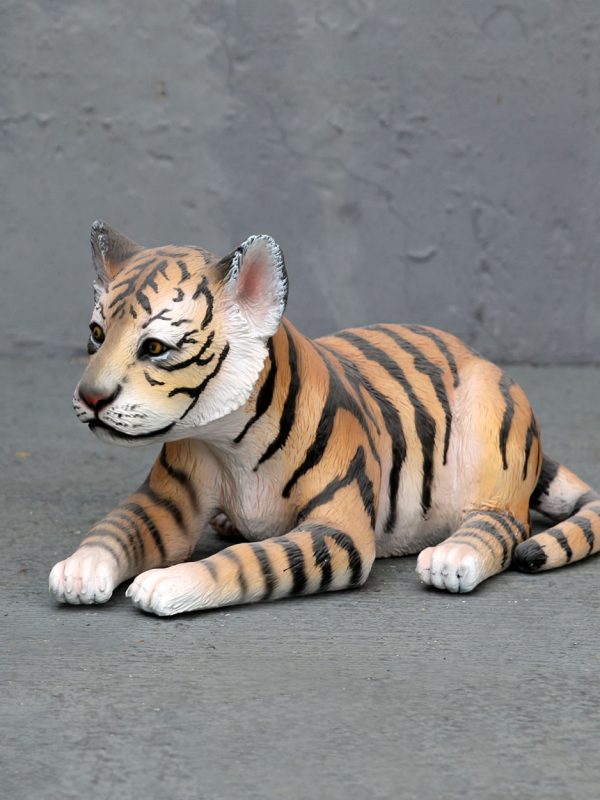 TIGER CUB LYING 2