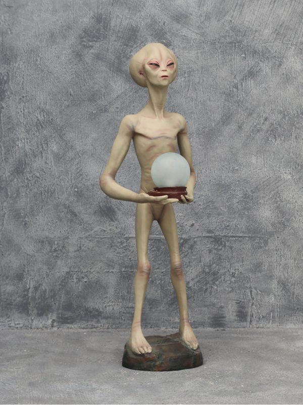 ALIEN ENCOUNTER W/ LAMP